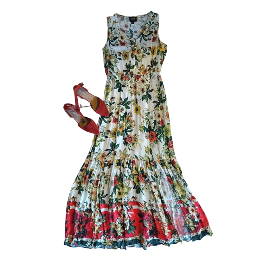 ECI Floral Maxi Dress - Red, Green, White - Picture 4 of 16